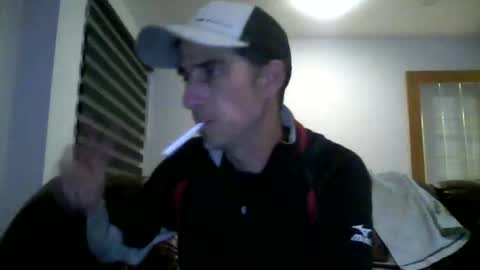 Snapshot of fouraide42 chatting on November 18, 6:40 am fouraide42 online show from November 18, 6:40 am