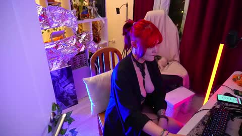 Snapshot of fox_and_dog chatting on November 30, 1:31 am Senya subscribe to telegram channel online show from November 30, 1:31 am