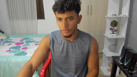 Snapshot of fox_evans chatting on November 25, 7:25 pm Fox online show from November 25, 7:25 pm