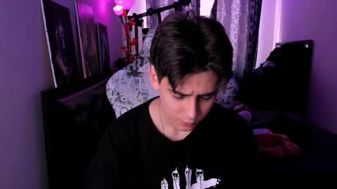 Foxicfu online show from March 19, 7:34 am