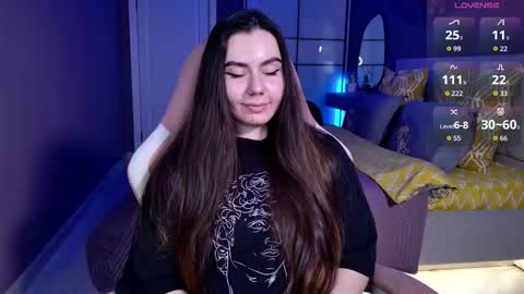 Foxy online show from October 30, 6:30 pm