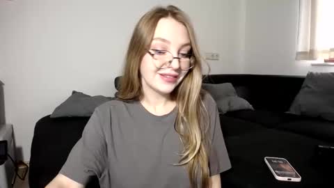 Snapshot of foxxialice chatting on October 13, 12:16 pm foxxialice online show from October 13, 12:16 pm