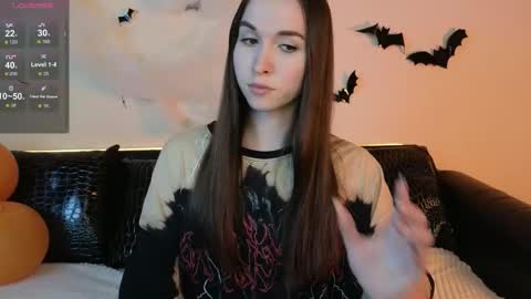 Snapshot of foxxy_girl_ chatting on November 1, 7:27 pm andice online show from November 1, 7:27 pm