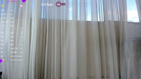 Snapshot of foxy200__ chatting on December 26, 10:52 pm Foxy online show from December 26, 10:52 pm