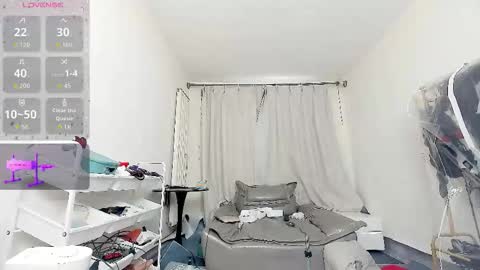 yiyi online show from February 28, 8:04 am