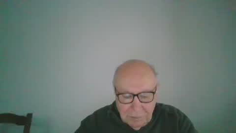 Snapshot of fra94 chatting on February 14, 2:23 pm fra94 online show from February 14, 2:23 pm