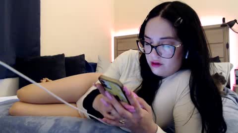 Angel online show from December 16, 4:16 pm