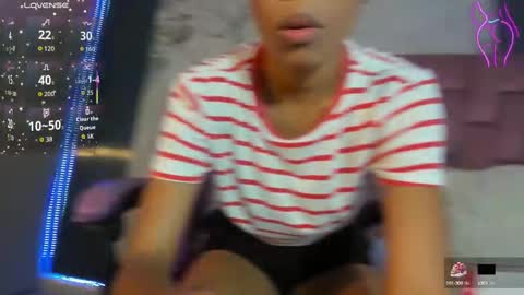 Laura online show from October 6, 7:22 pm