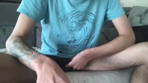 franck1384 online show from October 25, 10:34 am