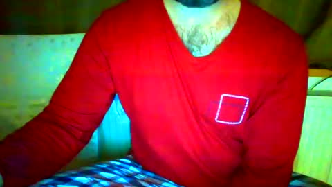 Snapshot of frank84848 chatting on January 8, 9:23 pm Frank online show from January 8, 9:23 pm