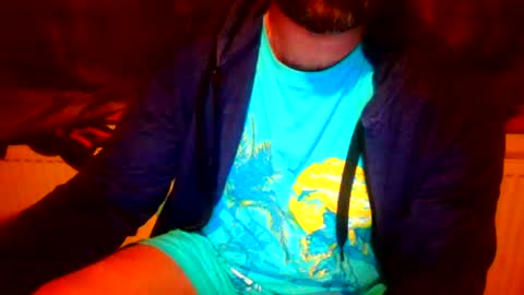 Snapshot of frank84848 chatting on January 15, 11:08 pm Frank online show from January 15, 11:08 pm