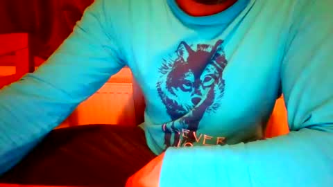 Snapshot of frank84848 chatting on February 19, 8:52 pm Frank online show from February 19, 8:52 pm