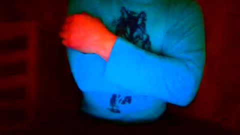 Snapshot of frank84848 chatting on February 24, 10:03 pm Frank online show from February 24, 10:03 pm