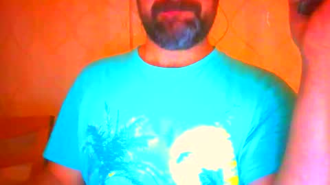 Snapshot of frank84848 chatting on November 1, 10:34 pm Frank online show from November 1, 10:34 pm