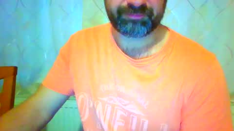 Snapshot of frank84848 chatting on December 4, 6:44 am Frank online show from December 4, 6:44 am