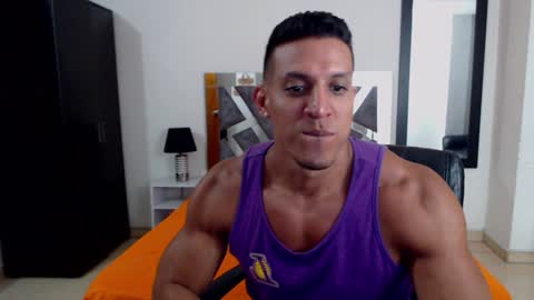 Frank online show from December 11, 12:33 am