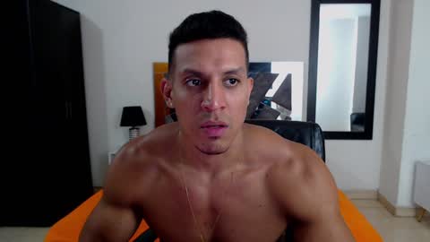 Frank online show from December 13, 8:58 pm