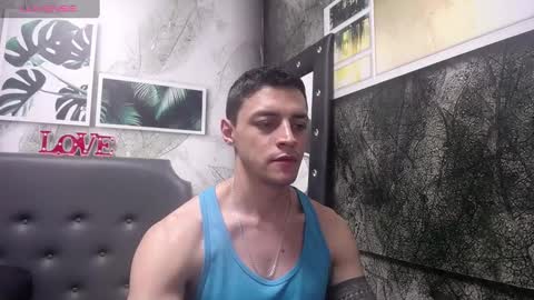 Snapshot of frank_millers chatting on February 6, 6:13 pm Frank online show from February 6, 6:13 pm