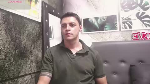 Snapshot of frank_millers chatting on March 8, 10:22 am Frank online show from March 8, 10:22 am