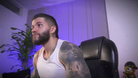 Frank Farrell. Hey remember to give me a thumbs up Ty online show from April 21, 1:42 am