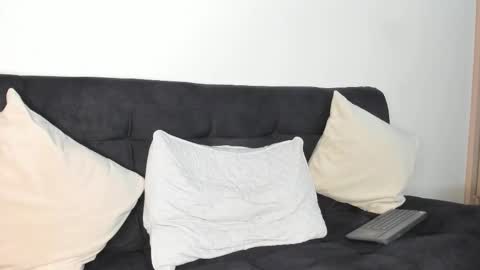 frank online show from November 12, 2:01 am