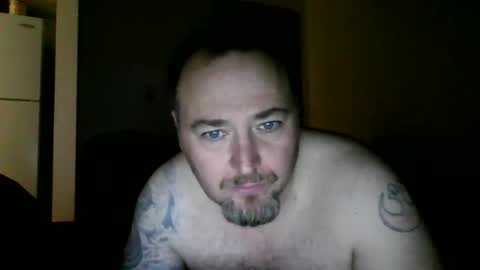 Snapshot of frankthebikemessenger chatting on October 13, 3:01 pm frankthebikemessenger online show from October 13, 3:01 pm