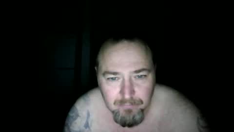 Snapshot of frankthebikemessenger chatting on November 19, 3:39 am frankthebikemessenger online show from November 19, 3:39 am