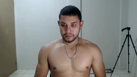 Snapshot of fransexxx69 chatting on February 20, 10:37 pm Fransexxx online show from February 20, 10:37 pm