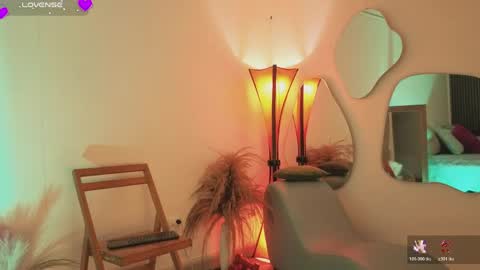 Fransheska online show from March 31, 12:16 pm