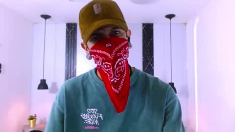 Franvill trato online show from January 14, 8:03 pm