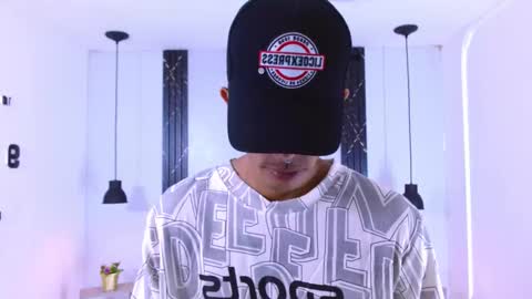 Franvill trato online show from March 3, 7:31 pm