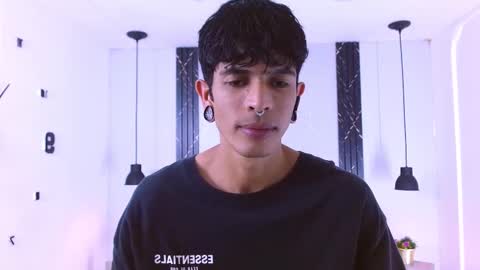 Franvill trato online show from March 4, 8:59 pm