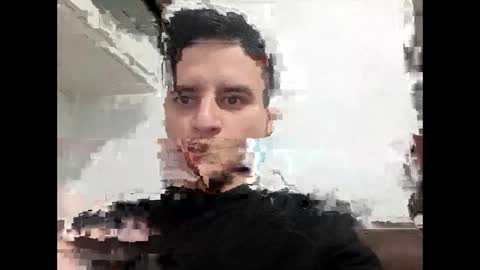 Snapshot of fraromeo2 chatting on December 31, 5:29 pm fraromeo2 online show from December 31, 5:29 pm