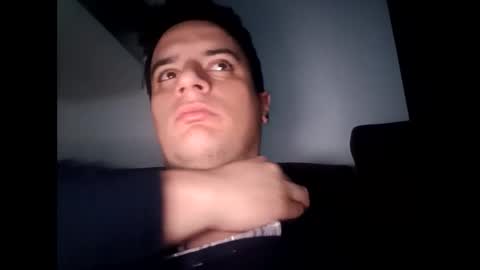 Snapshot of fraromeo2 chatting on February 2, 6:37 am fraromeo2 online show from February 2, 6:37 am