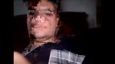 Snapshot of fraromeo2 chatting on February 8, 7:26 am fraromeo2 online show from February 8, 7:26 am