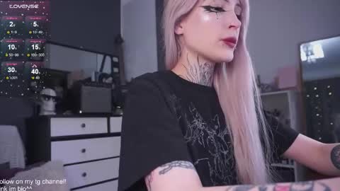 Asya UwU   online show from September 18, 7:38 pm