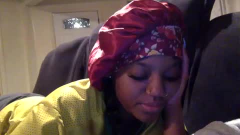 Snapshot of freak4lexi chatting on December 3, 7:21 am lexi online show from December 3, 7:21 am