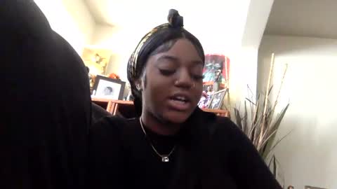 Snapshot of freak4lexi chatting on December 8, 8:15 pm lexi online show from December 8, 8:15 pm