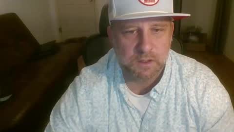 poundyouout1969 online show from February 2, 10:08 pm