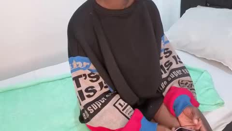 Snapshot of freaky_kandy chatting on November 26, 8:15 am Kandy online show from November 26, 8:15 am