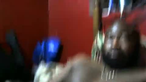 Snapshot of freaky_shawn chatting on January 22, 9:13 am Shawn online show from January 22, 9:13 am