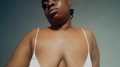 freaky slut5 online show from January 8, 4:04 am