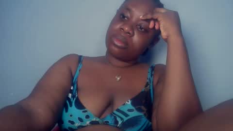 freaky slut5 online show from January 11, 3:55 am