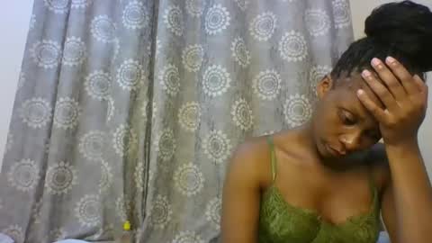 Freakies online show from November 24, 6:02 am