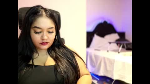 FreakyLiz online show from April 22, 12:24 am