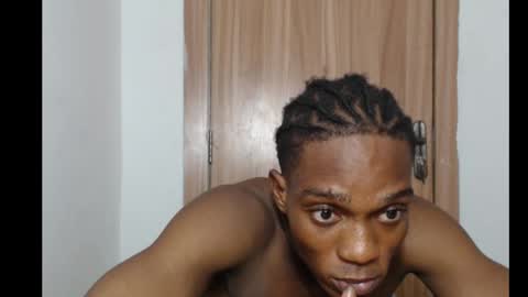 freakyslut30 online show from February 11, 7:48 pm