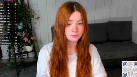 Snapshot of freckle_diyana chatting on February 28, 1:37 am Diyana online show from February 28, 1:37 am