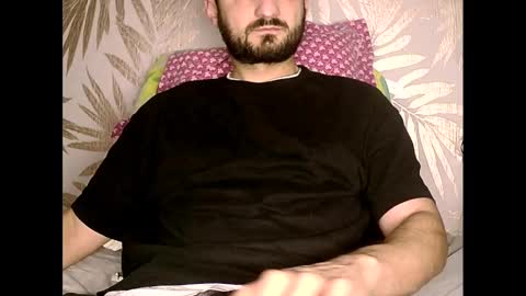 Snapshot of fred4games77 chatting on December 15, 3:24 am fred online show from December 15, 3:24 am