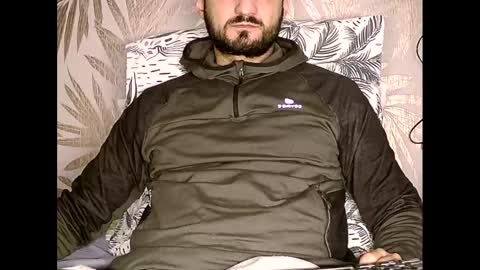 Snapshot of fred4games77 chatting on January 2, 12:35 pm fred online show from January 2, 12:35 pm