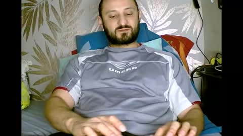 Snapshot of fred4games77 chatting on December 17, 7:36 am fred online show from December 17, 7:36 am